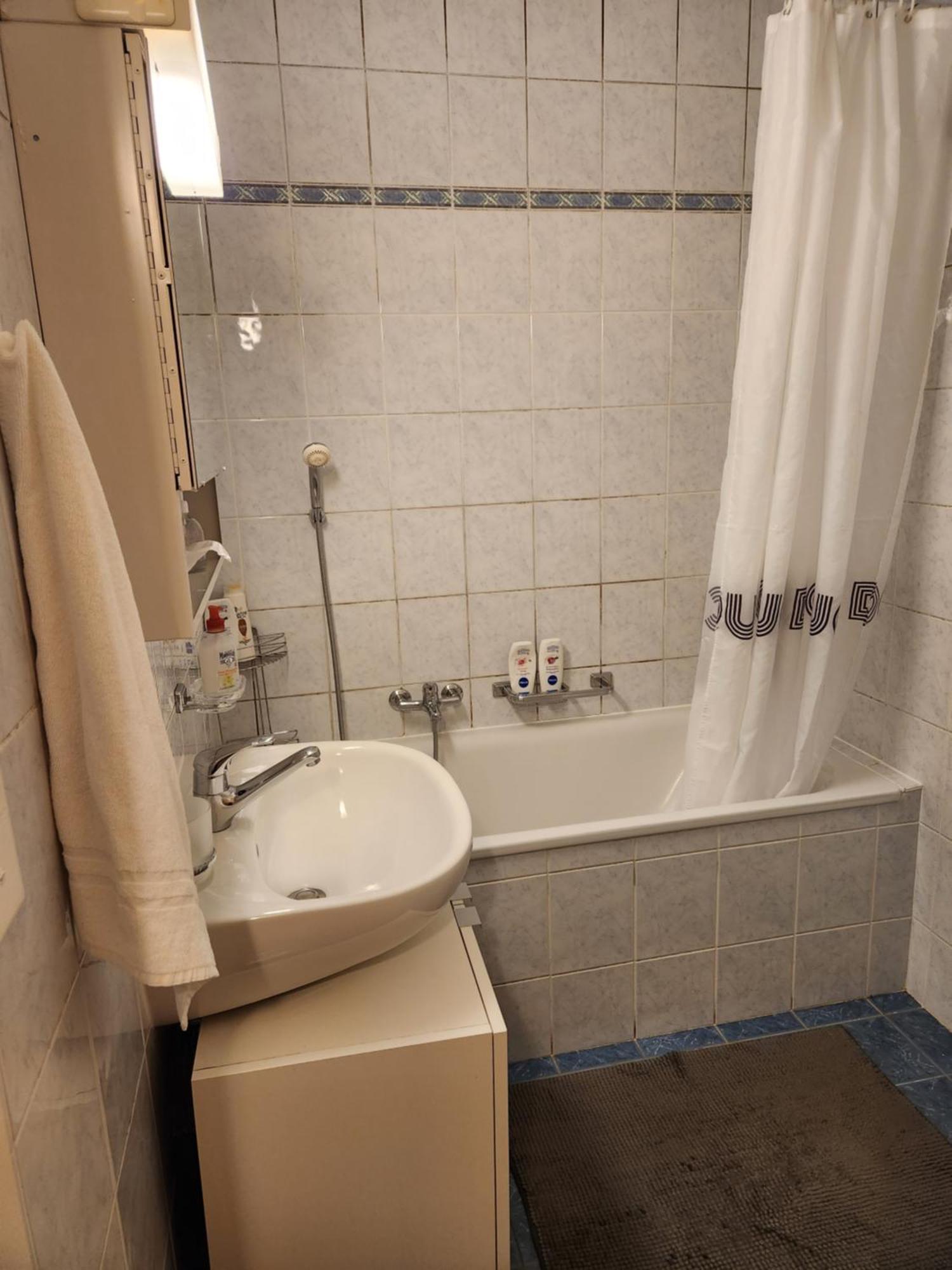 Room In Shared Apartment Ginevra Esterno foto