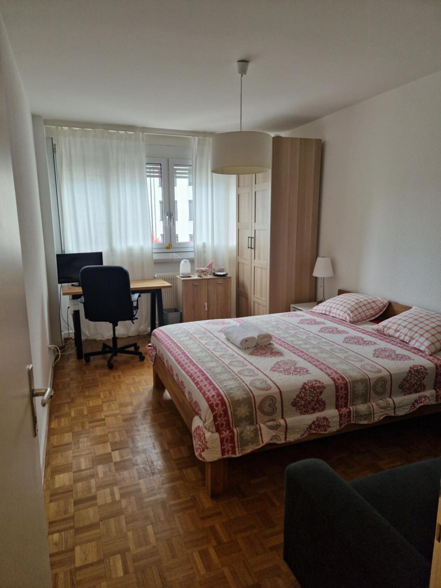 Room In Shared Apartment Ginevra Esterno foto